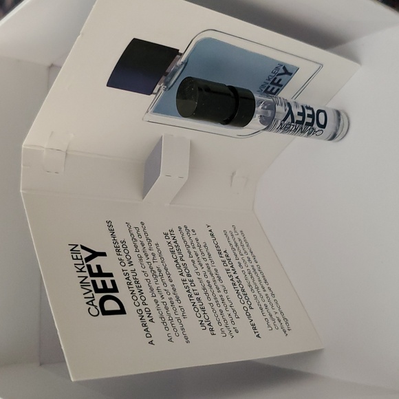 Calvin Klein Defy Cologne - Picture 3 of 4